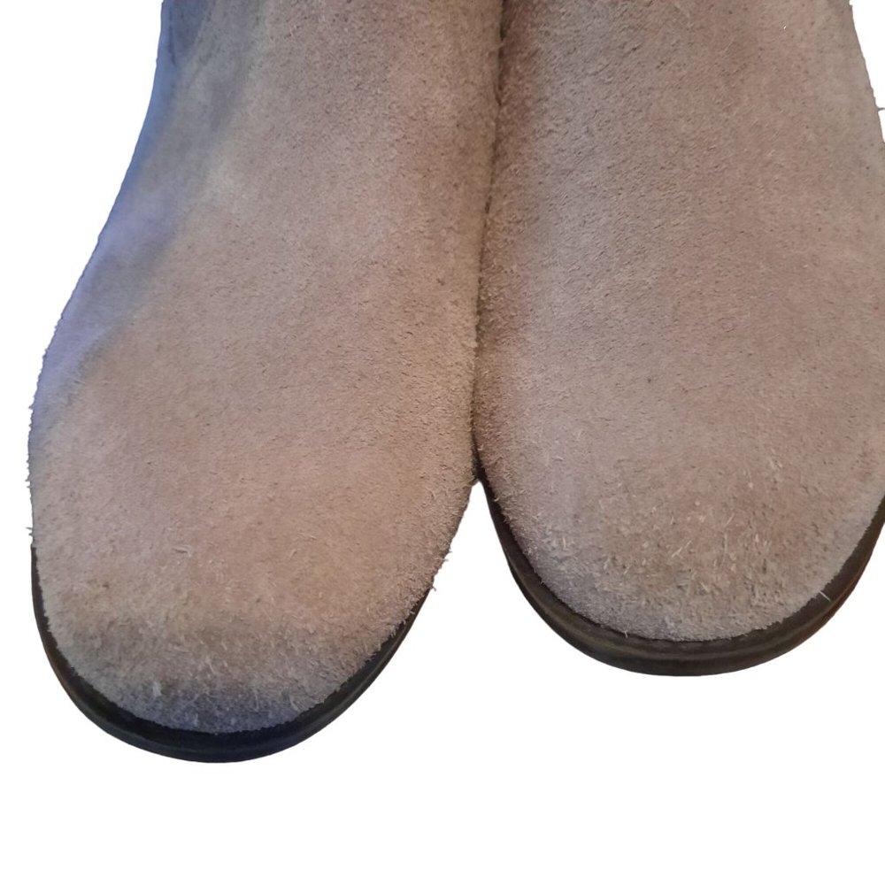Vionic Vera Suede Ankle Botts - image 6